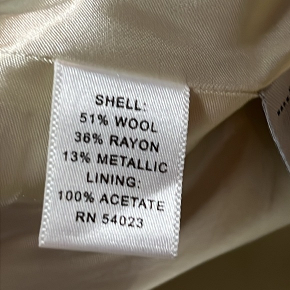 Banana Republic Cream Wool Brocade Tapered Cropped Blazer Size  2 Quiet Luxury - Picture 12 of 16